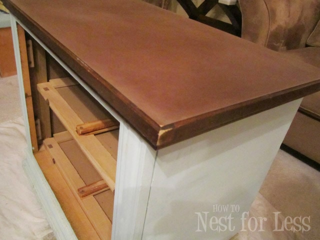 From OLD to MODERN! Learn how to recolor your furniture!DIY ChalkPaint.DIY  Elisa & MagicPaint! 