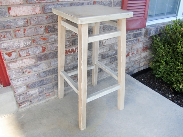 stool-stencil-chalk-paint-door