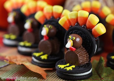 Little mini turkeys made out of Oreos.