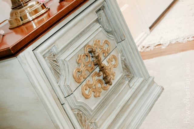 From OLD to MODERN! Learn how to recolor your furniture!DIY ChalkPaint.DIY  Elisa & MagicPaint! 