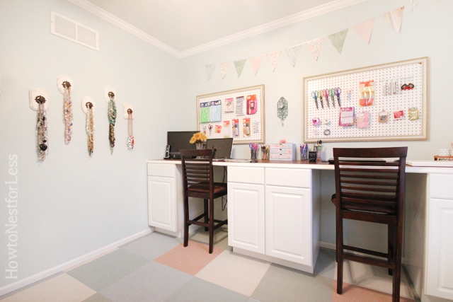 knob necklace holder in craft room