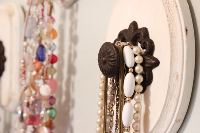 knob necklace jewelry holder