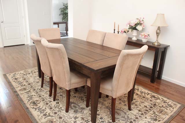 dining room farmhouse table