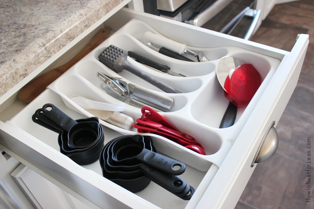 kitchen utensil organized drawer