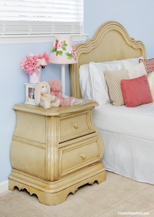 antique white girl bedroom furniture