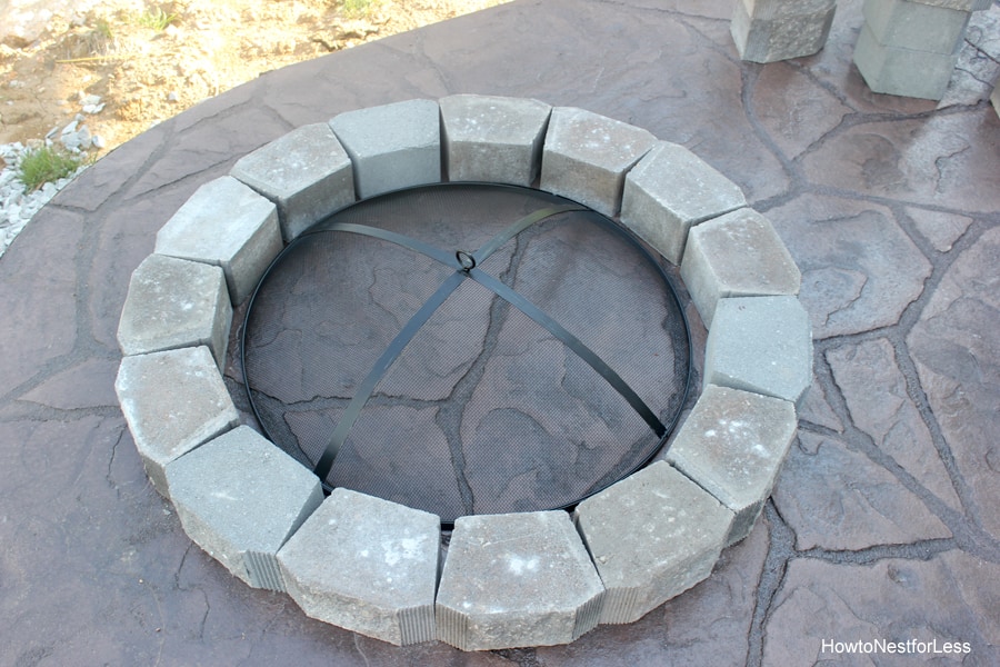 Diy Fire Pit How To Build A Patio, Fire Pit Concrete Mix