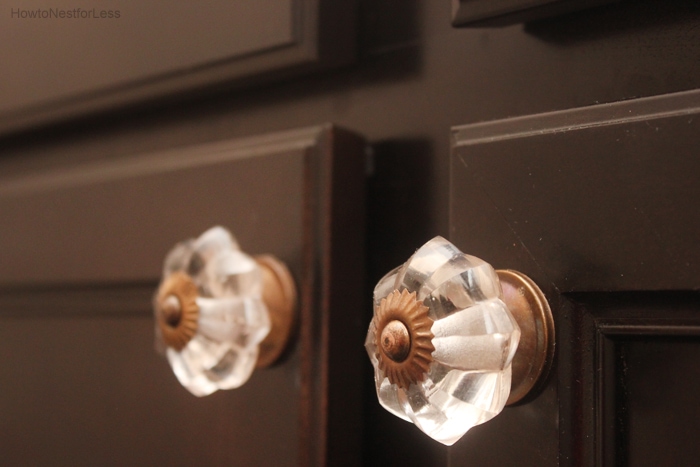 powder room vanity knobs