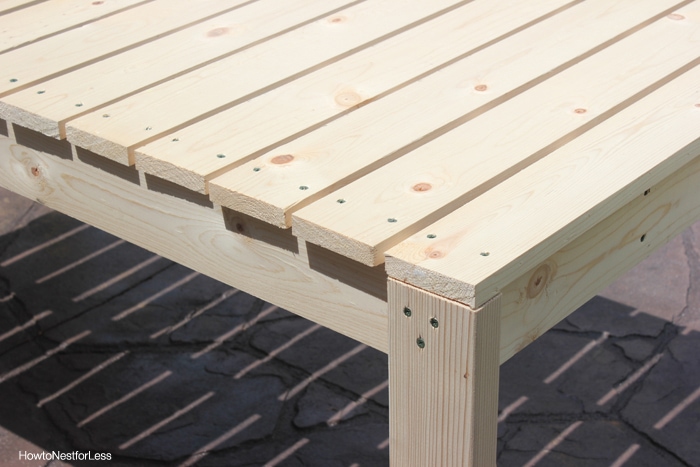 build patio table