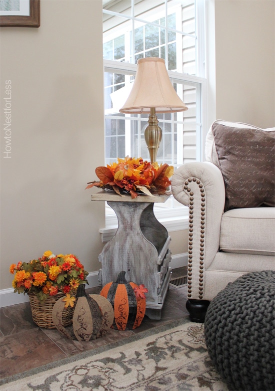 fall decor pumpkins