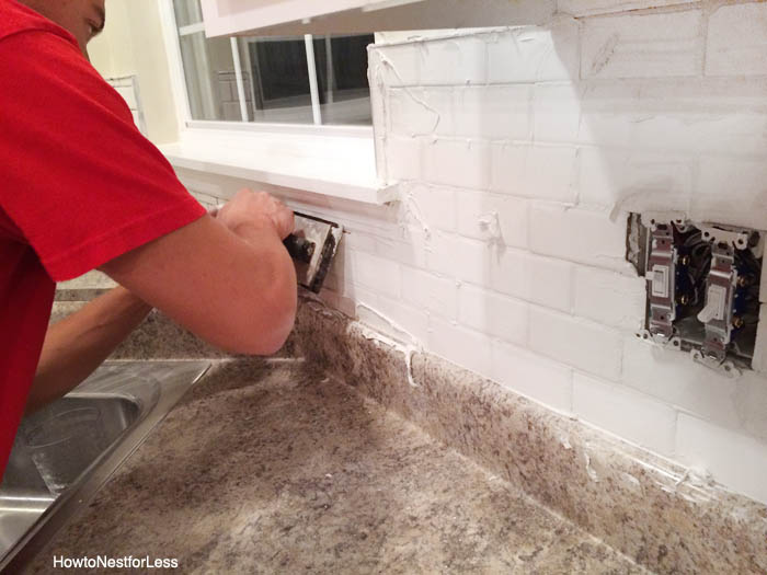 How To Install A Kitchen Backsplash, Space Between Backsplash And Countertop