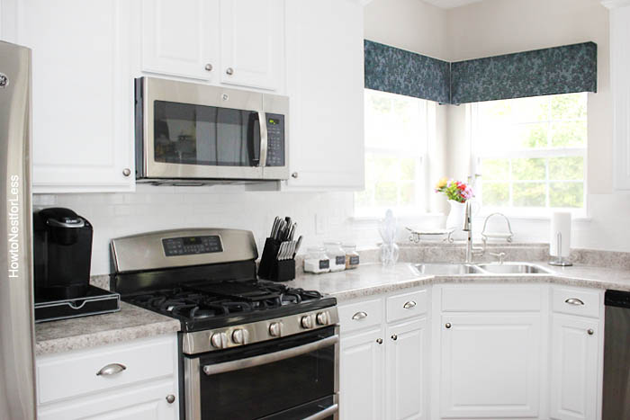 kitchen white subway tile