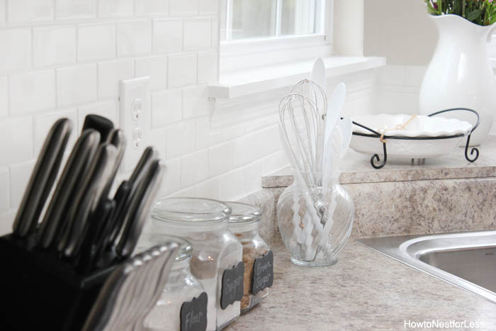 white backsplash subway tile