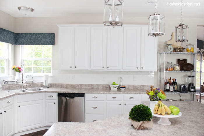 white kitchen subway tile backsplash