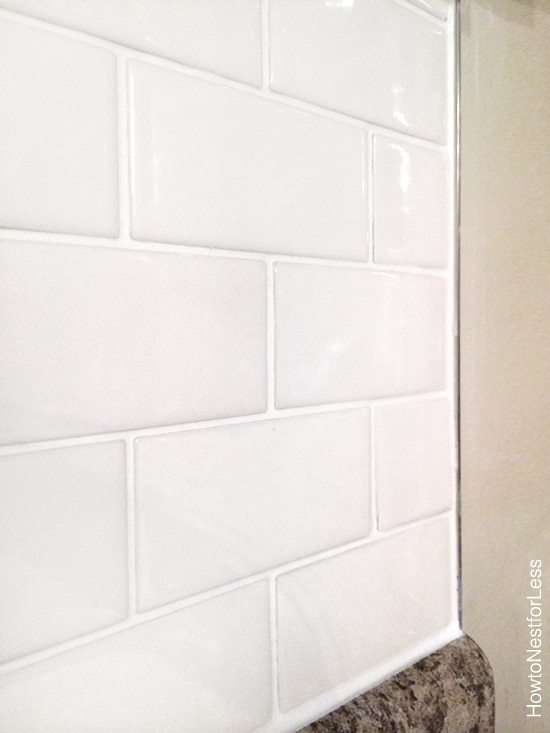 white subway tile edging.