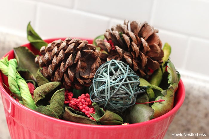 christmas pinecones kitchen decorations