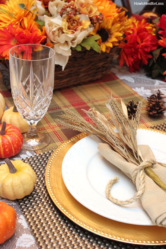 Thanksgiving Table Setting Ideas - Thanksgiving Place Settings