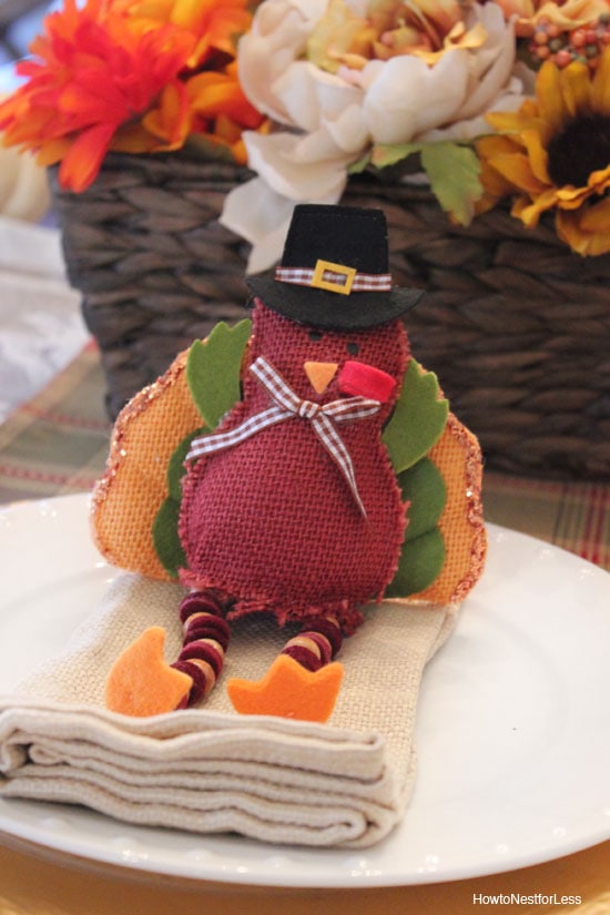 turkey thanksgiving table setting