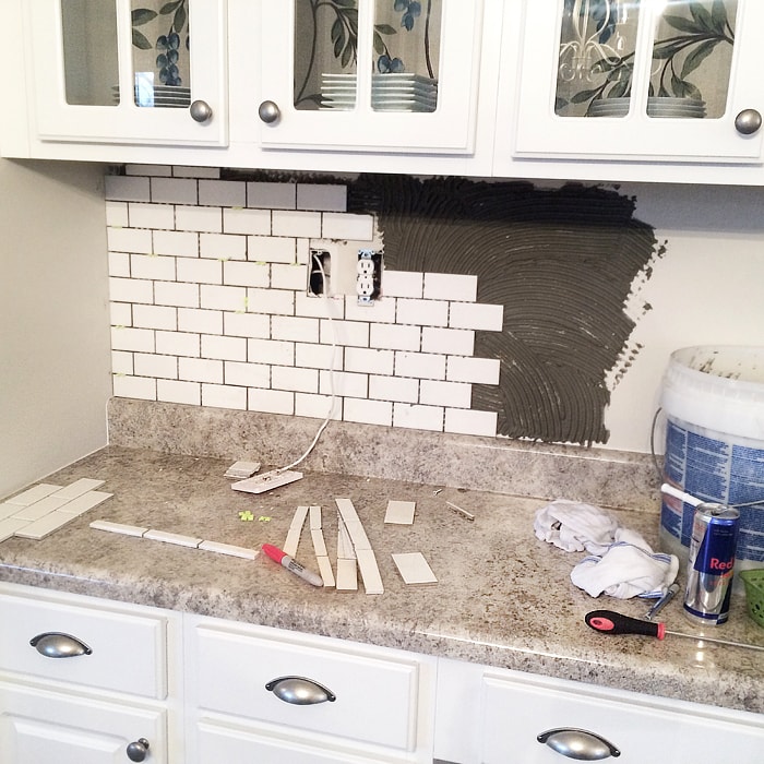 butlers pantry backsplash