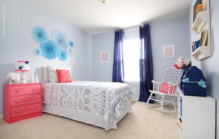 pink and blue bedroom