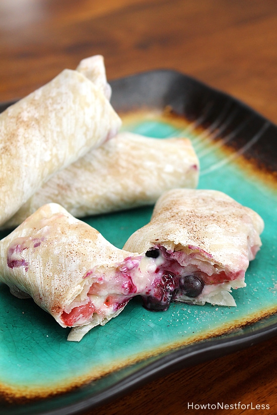 wild berry cheesecake rolls recipe