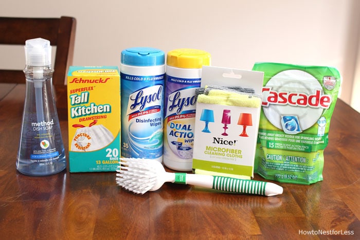 DIY Housewarming gift basket- include household necessities, like cleaning  supplies, toilet pa…