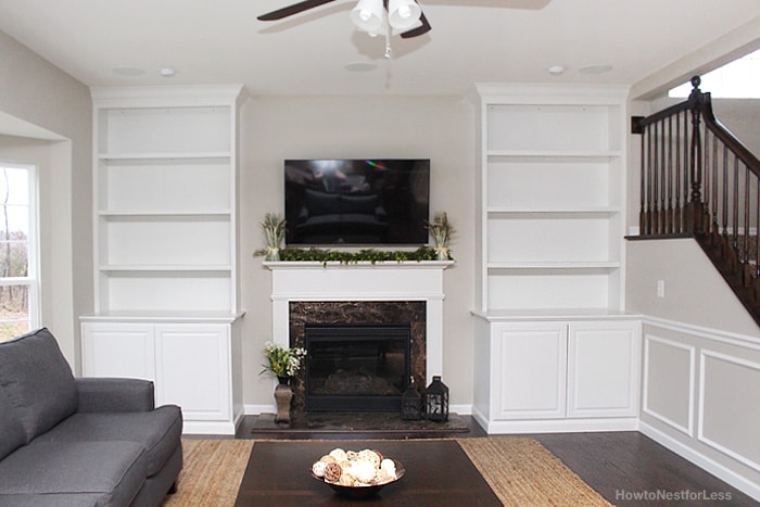 family room built in bookshelves