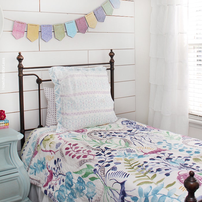 cottage girl bedroom