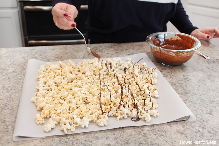 chocolate mint grasshopper popcorn