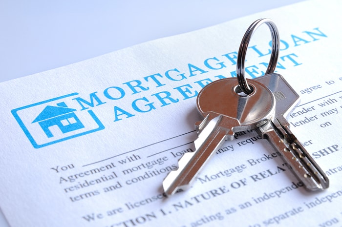 Delivery Of The Mortgage Contract And Keys