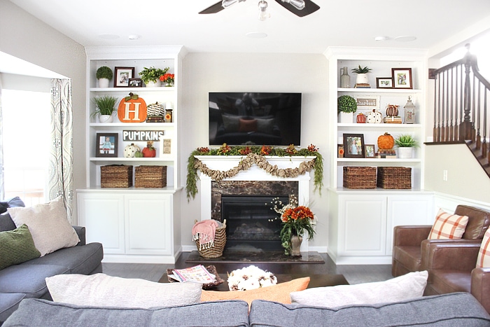 family room fall house tour