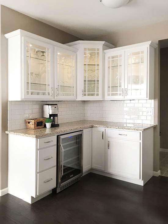 butlers-pantry-white-cabinets