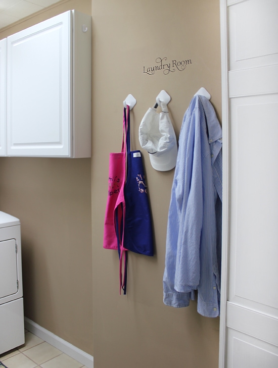 laundry-room-hooks
