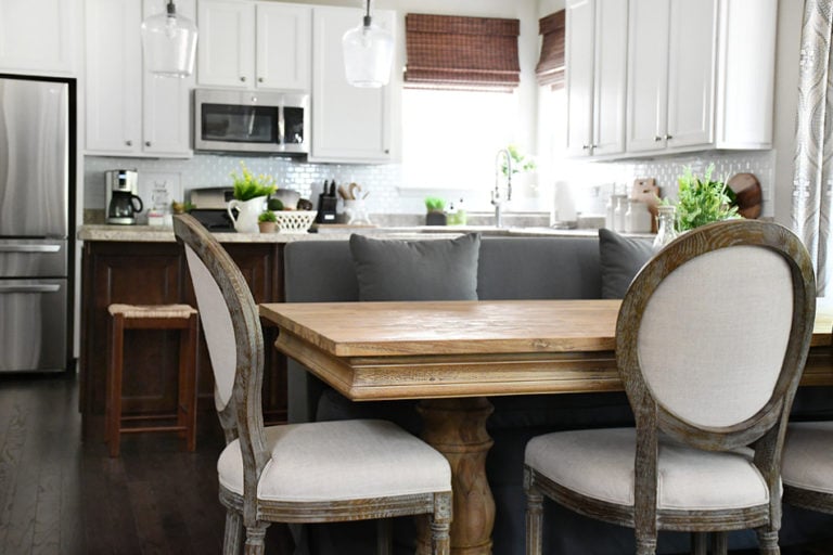 Breakfast Room Refresh - Beautiful Home Decor Ideas