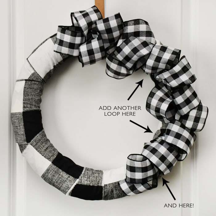 https://howtonestforless.com/wp-content/uploads/2017/08/diy-buffalo-check-wreath.jpg