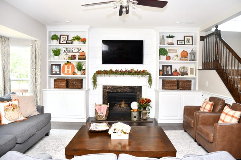 Fall House Tour and Decorating Ideas - Family Room