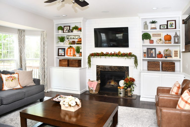 Fall House Tour and Decorating Ideas - Family Room