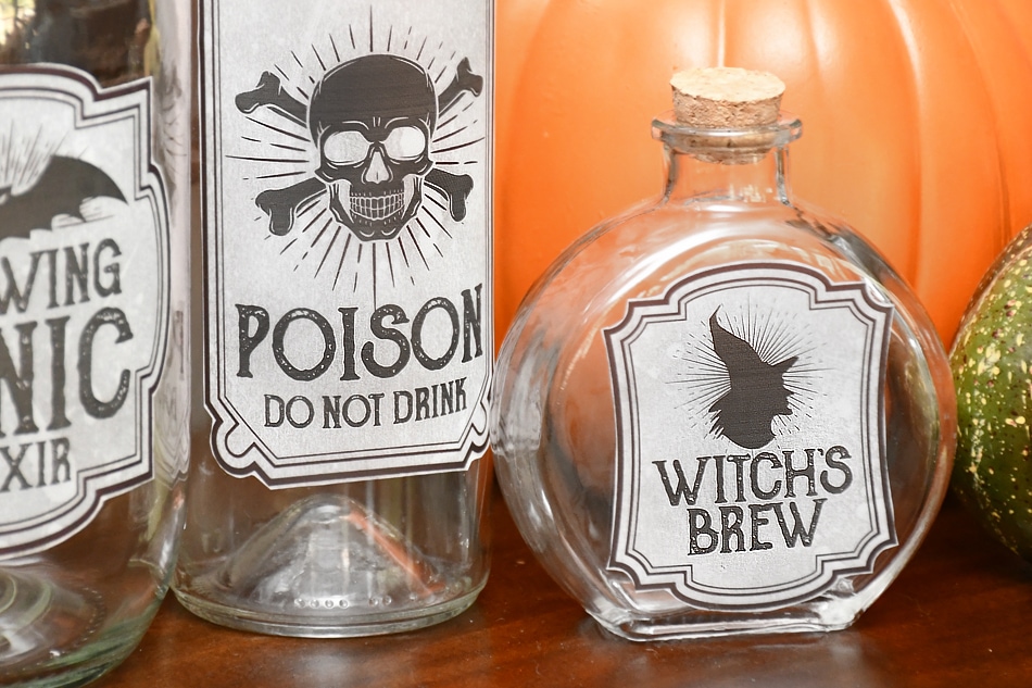 Halloween Bottle Labels - Free Printables - Potions Labels