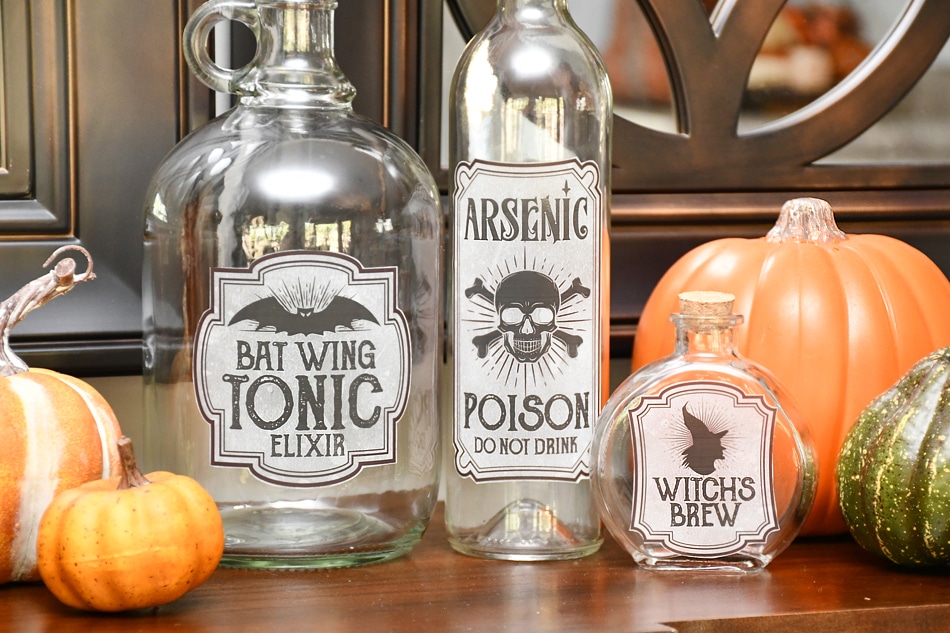 Halloween Bottle Labels - Free Printables - Potions Labels