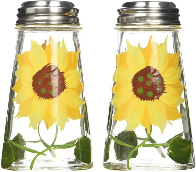 salt and pepper shakers with sunflowers painted on them